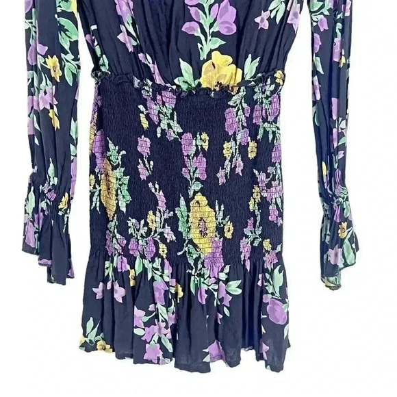 Urban Outfitters UO Black and Purple Smocked Floral Mini Dress Size M - Picture 3 of 7